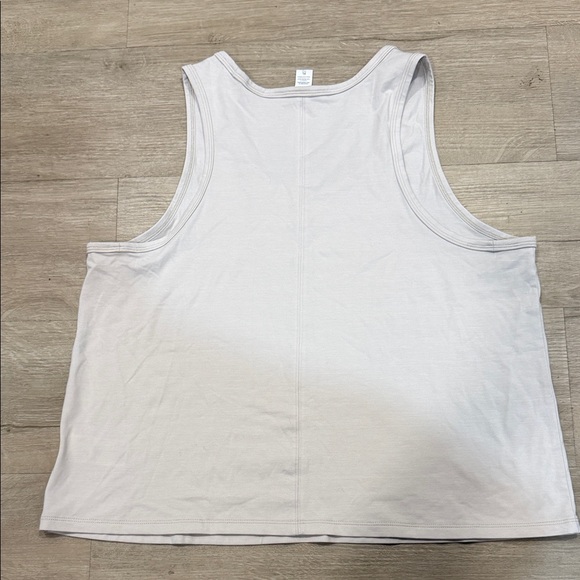 Athleta Women's Beige Tank Top - Picture 5 of 6